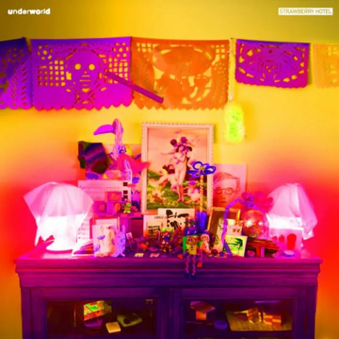 Strawberry Hotel: CD